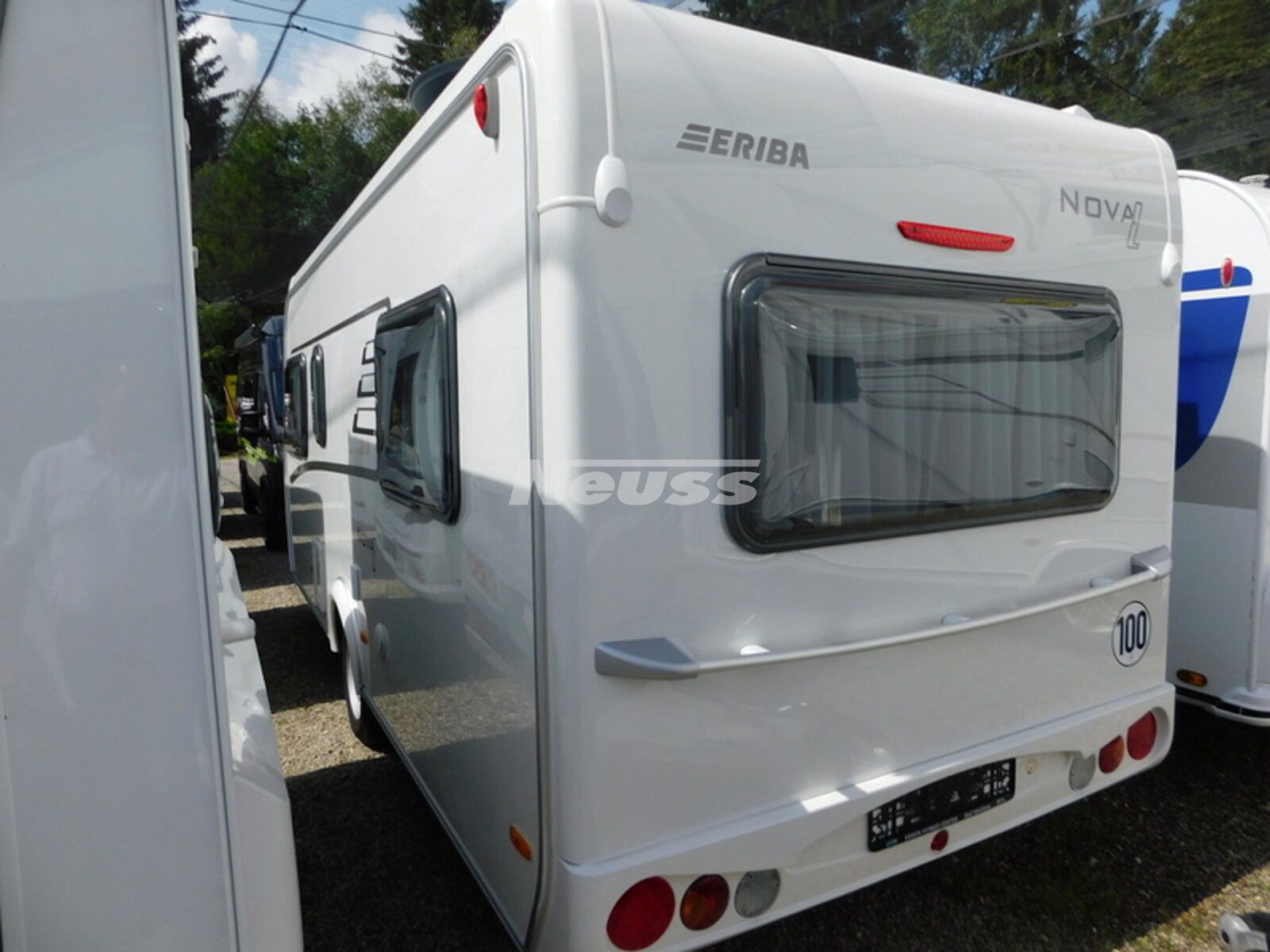 Fahrzeugabbildung HYMER / ERIBA / HYMERCAR Eriba Nova Light 442 Mover,UP4,SAT+TV,Vorzelt