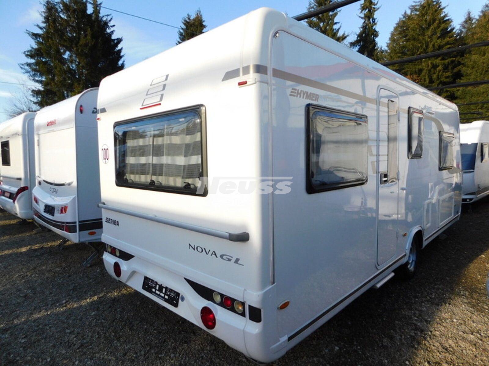 Fahrzeugabbildung HYMER / ERIBA / HYMERCAR Eriba Nova GL 530 Mover, Vorzelt, Klima