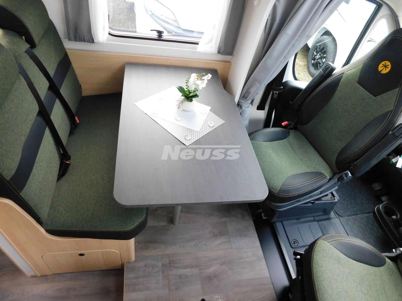 Fahrzeugabbildung Sunlight T 67 Citroen