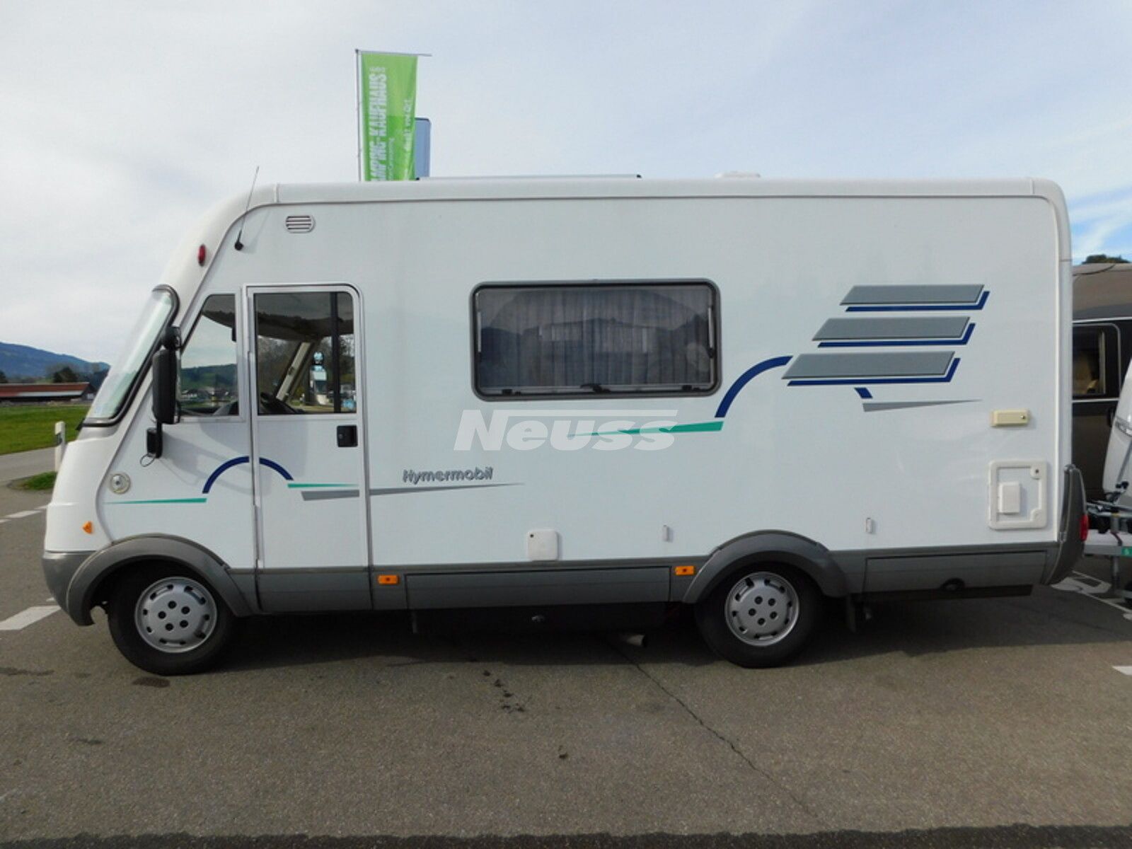 HYMER / ERIBA / HYMERCAR B-Klasse MC I 564 Hubbett defekt - für Händler /