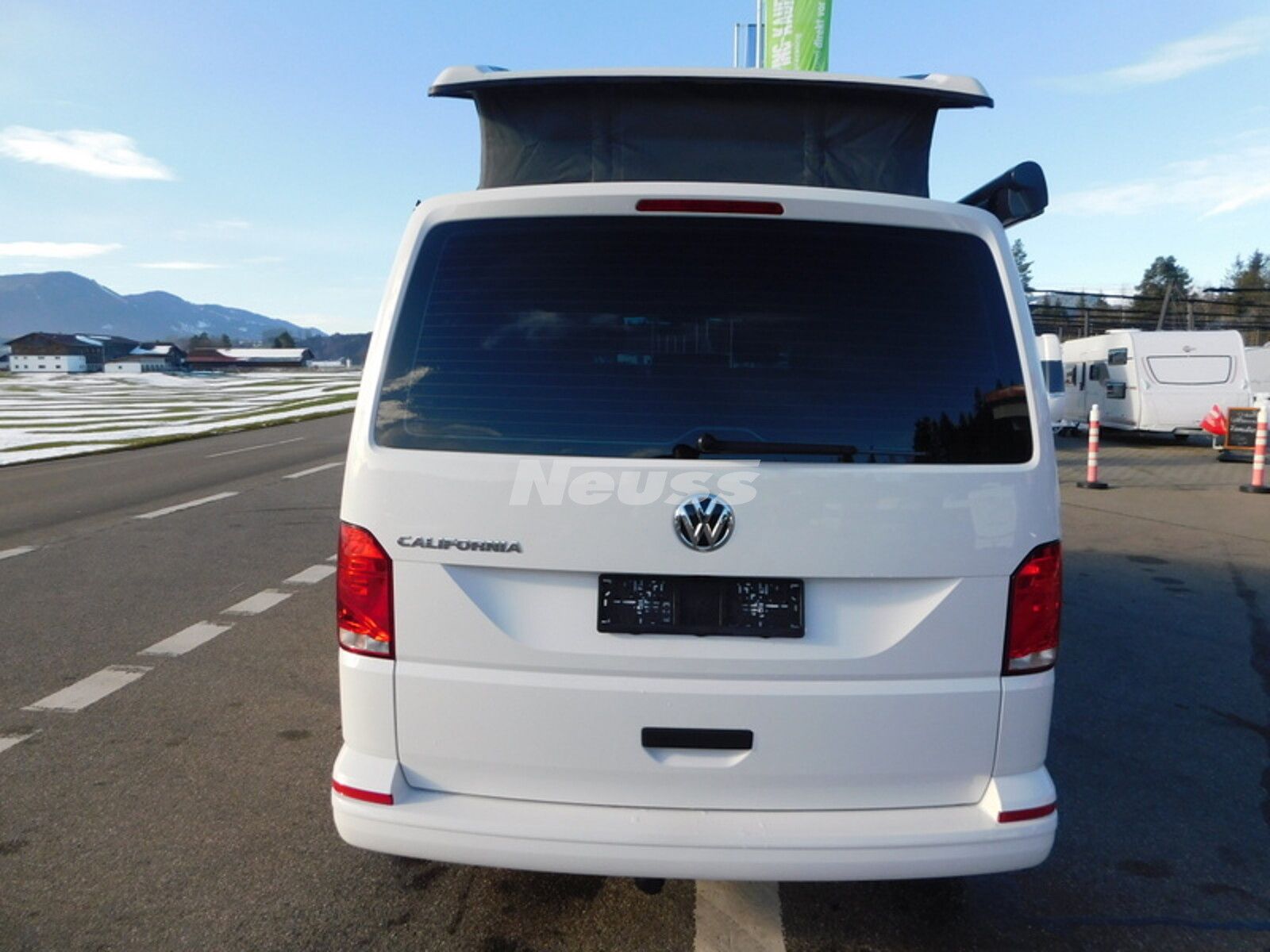 Fahrzeugabbildung Volkswagen California T6 Beach Markise, AHK, RFK, WR, Heizu