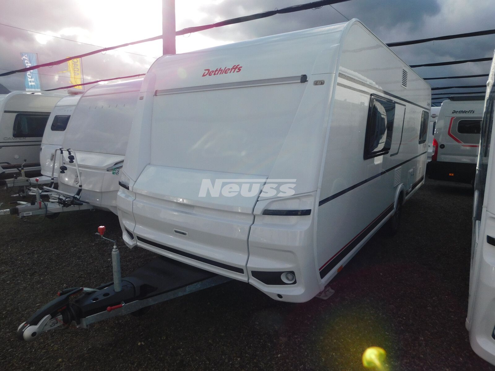 Fahrzeugabbildung Dethleffs Nomad 530 DR