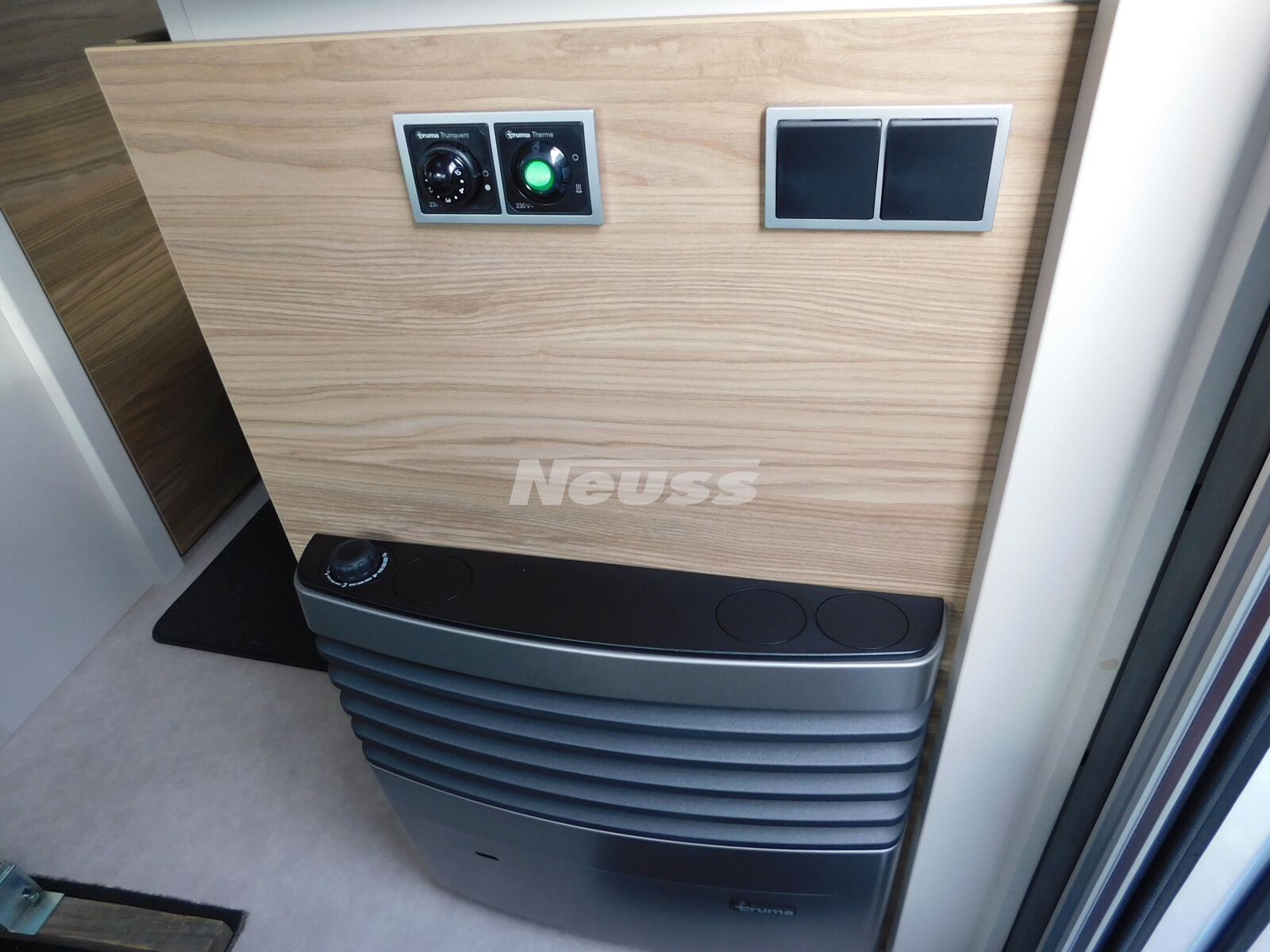 Fahrzeugabbildung Dethleffs Nomad 460 EL